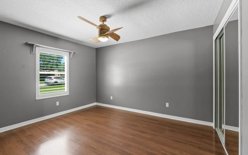 1 Walton Place, Palm Coast, FL 32164