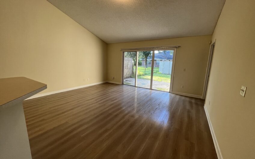 18 Regis Lane, Unit B, Palm Coast, FL 32164