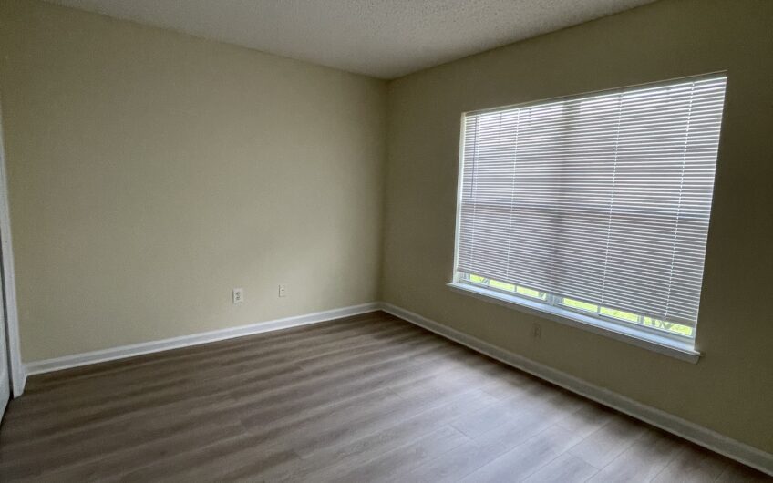 18 Regis Lane, Unit B, Palm Coast, FL 32164