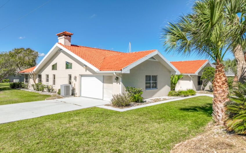 51 Comanche Court, Palm Coast, FL 32137