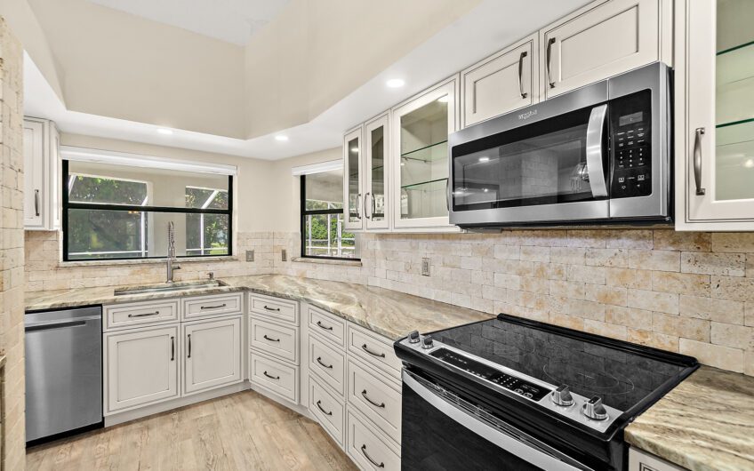 51 Comanche Court, Palm Coast, FL 32137