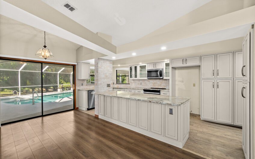 51 Comanche Court, Palm Coast, FL 32137