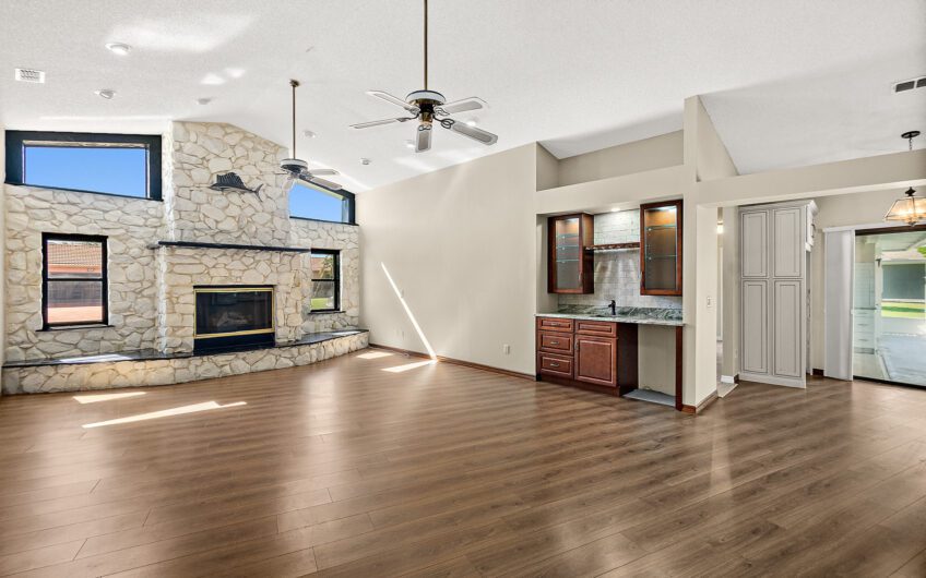 51 Comanche Court, Palm Coast, FL 32137