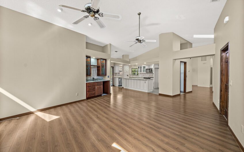 51 Comanche Court, Palm Coast, FL 32137