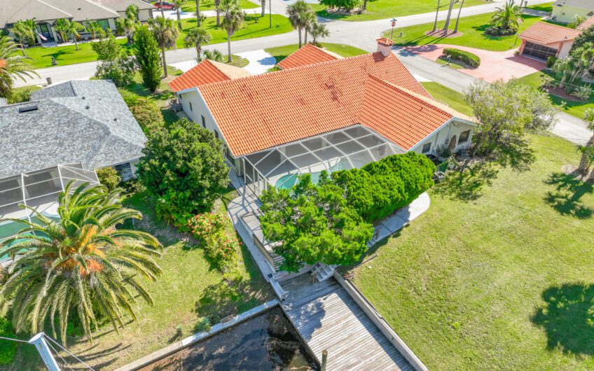 51 Comanche Court, Palm Coast, FL 32137