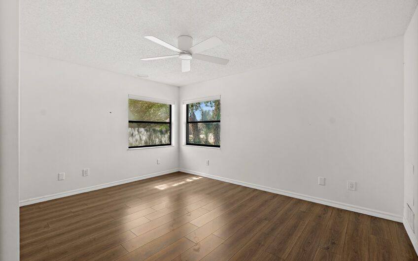 51 Comanche Court, Palm Coast, FL 32137