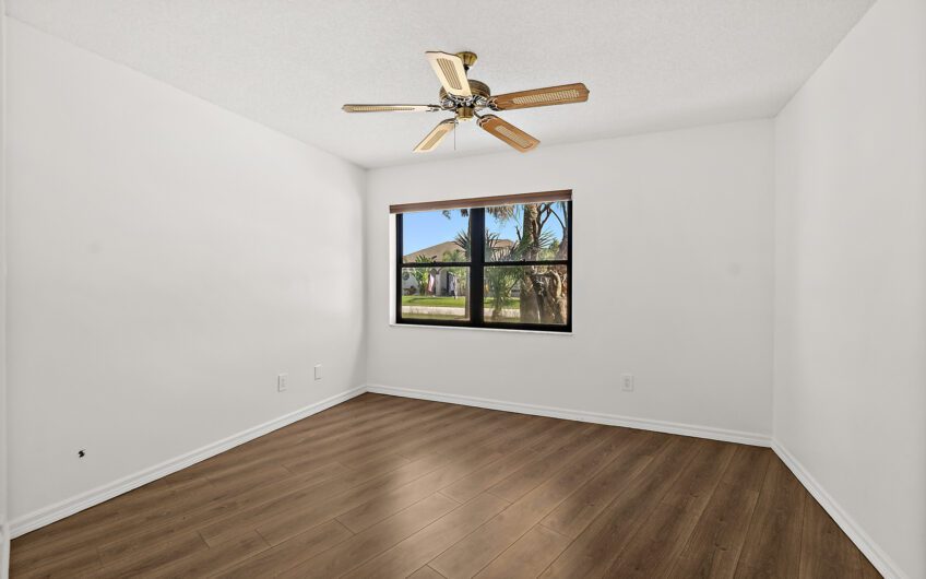 51 Comanche Court, Palm Coast, FL 32137