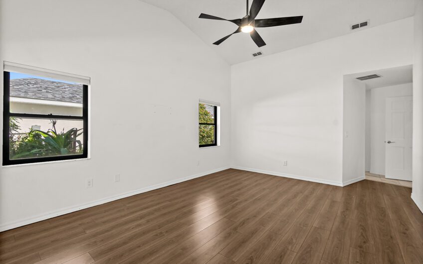 51 Comanche Court, Palm Coast, FL 32137