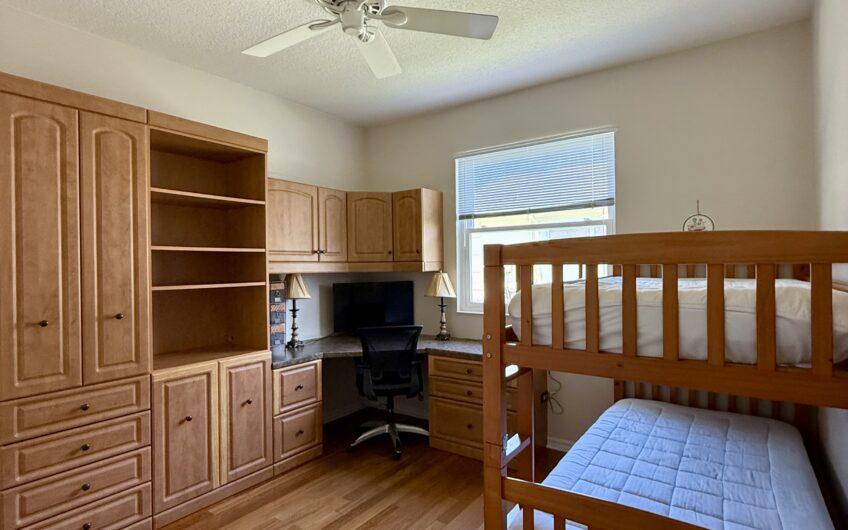 4 Cherry Court, Palm Coast, FL 32137