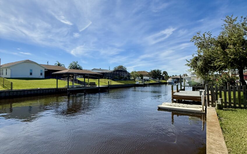 4 Cherry Court, Palm Coast, FL 32137