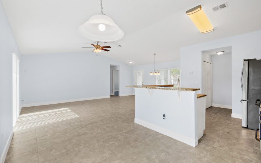 128 Rolling Sands Drive, Palm Coast, FL 32164