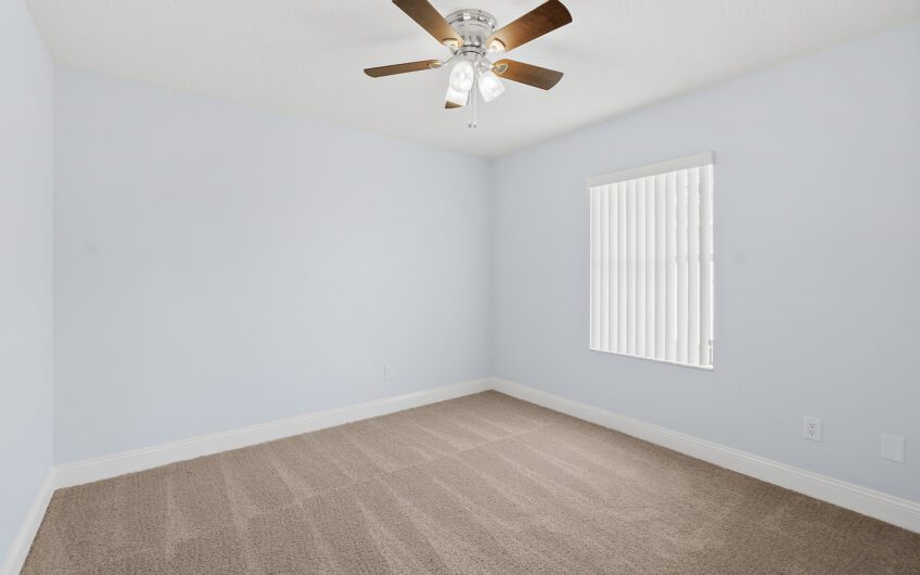 128 Rolling Sands Drive, Palm Coast, FL 32164