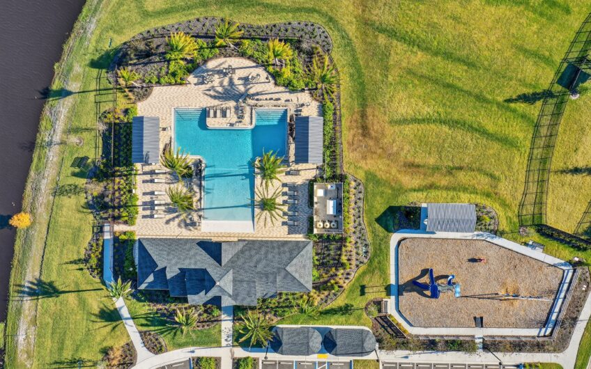 33 Somerset Avenue, Palm Coast, FL 32137 – Somerset