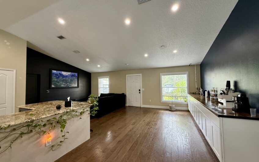 42 Renworth Lane, Palm Coast, FL 32164