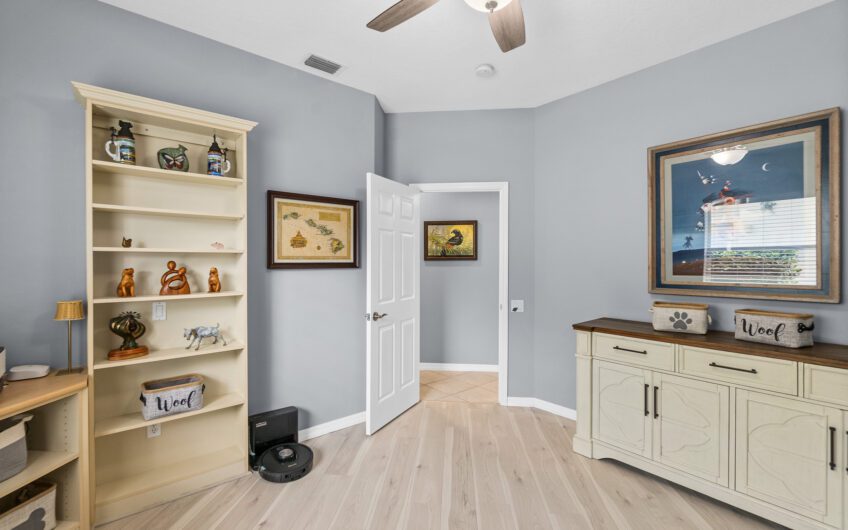 16 Clermont Court, Palm Coast, FL 32137