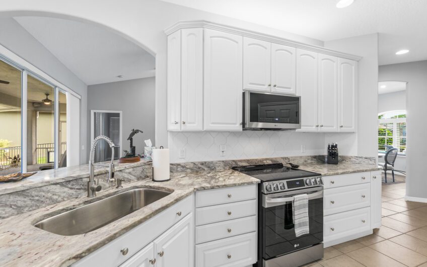 16 Clermont Court, Palm Coast, FL 32137