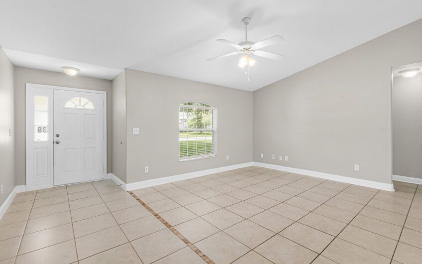 39 Pinwheel Lane, Palm Coast, FL 32164