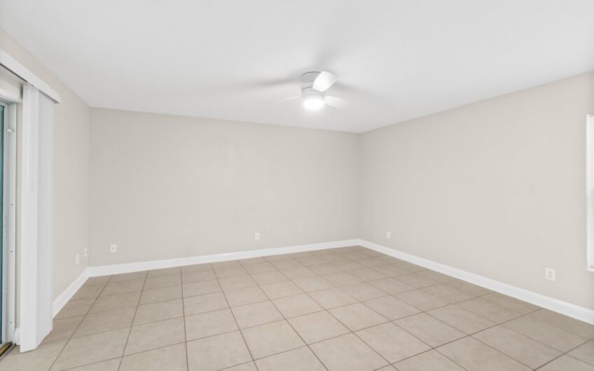 39 Pinwheel Lane, Palm Coast, FL 32164