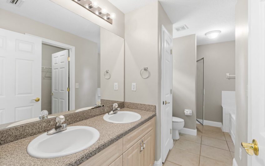 39 Pinwheel Lane, Palm Coast, FL 32164