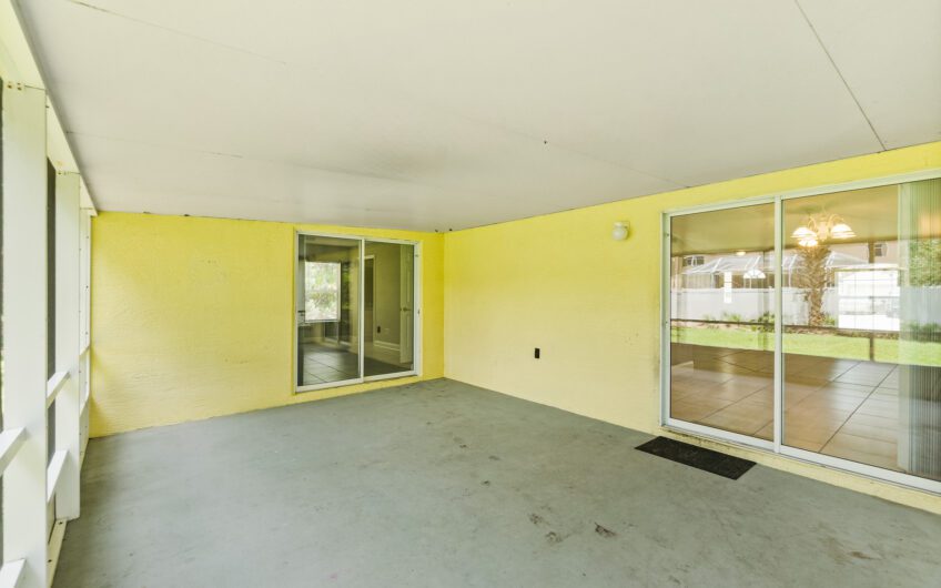 39 Pinwheel Lane, Palm Coast, FL 32164