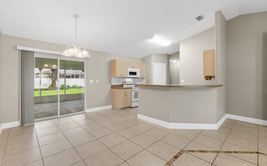 39 Pinwheel Lane, Palm Coast, FL 32164