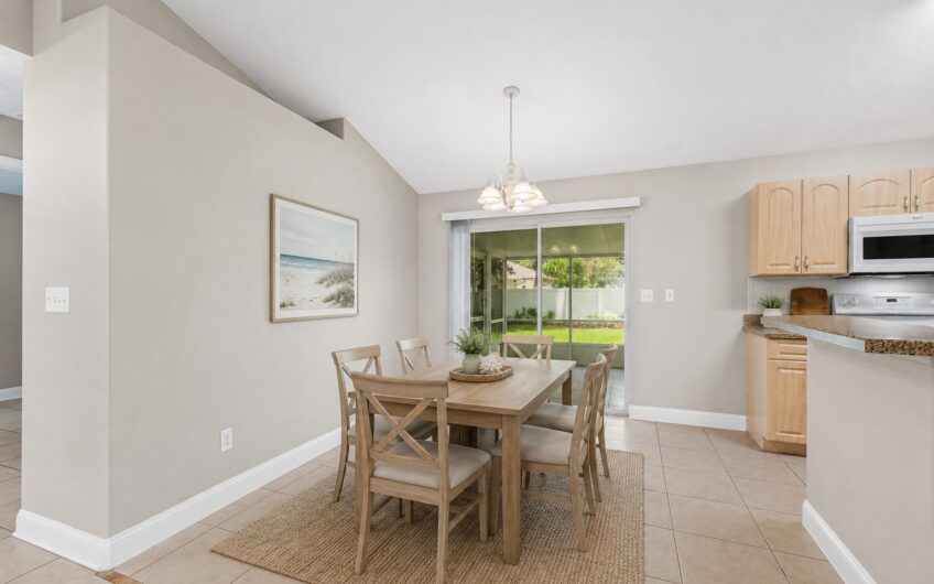 39 Pinwheel Lane, Palm Coast, FL 32164